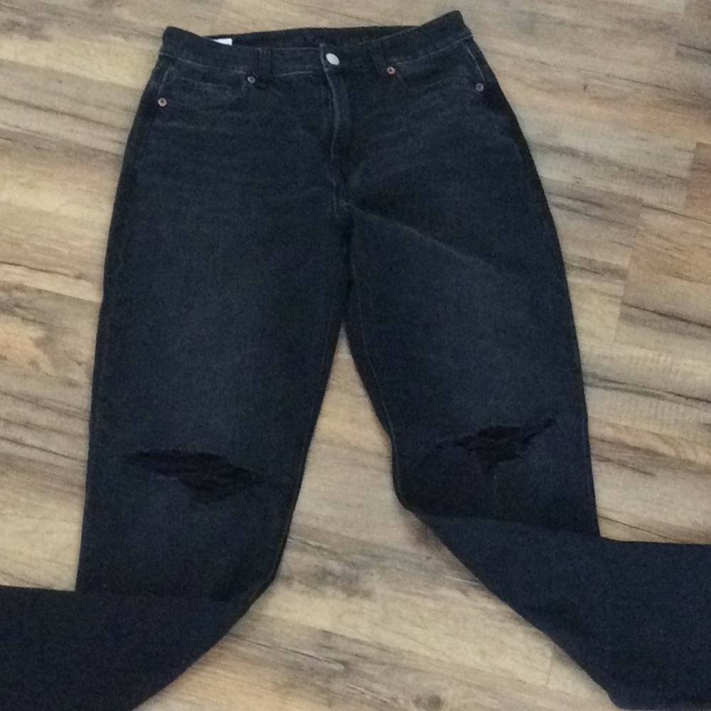 American Eagle mom jean